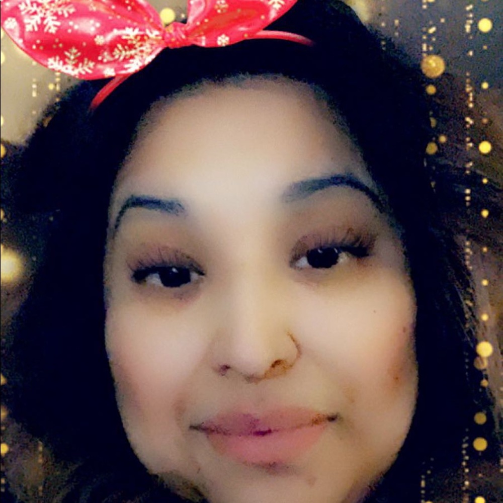 Meet your Posher, Juana